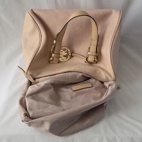 Michael Kors Pebble Leather Blush Grayson Satchel Handbag - Picture 15 of 16